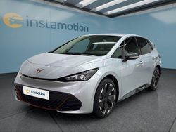 Silber Neu 2025 Cupra Born Kleinwagen | 32.799 € (Superpreis)