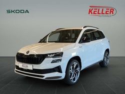 Moonweißmetallic Neu 2025 Skoda Karoq SportLine SUV | 43.450 € (Fairer Preis)