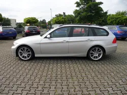 Titansilber Gebraucht 2007 BMW 318 Comfort Edition Kombi | 5.300 € (Fairer Preis)