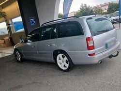 Silber Gebraucht 2001 Opel Omega Kombi | 1.000 € (Superpreis)