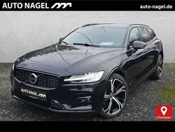 Onyx black / Gebraucht 2023 Volvo V60 Plus Kombi | 40.790 € (Etwas zu teuer)