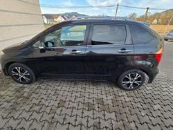 Schwarz Gebraucht 2008 Honda FR-V Executive Van / Kleinbus | 2.900 € (Etwas zu teuer)