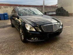 Schwarz Gebraucht 2011 Mercedes E220 Elegance Kombi | 6.500 € (Guter Preis)