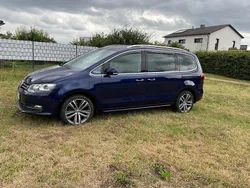 Blau Gebraucht 2020 VW Sharan Van / Kleinbus | 28.900 € (Teuer)