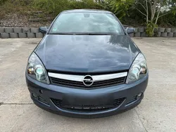 Grau Gebraucht 2008 Opel Astra GTC Limousine | 1.200 € (Superpreis)