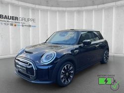 Schwarz Gebraucht 2022 Mini Cooper SE Classic Kleinwagen | 21.930 € (Teuer)