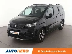 Noir perla nera Gebraucht 2022 Peugeot Rifter GT Van / Kleinbus | 26.710 € (Fairer Preis)