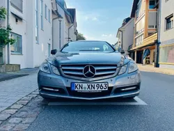 Grau Gebraucht 2012 Mercedes E350 Coupé | 13.500 € (Fairer Preis)