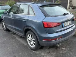 Blau Gebraucht 2016 Audi Q3 Basis SUV | 18.750 € (Etwas zu teuer)