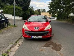 Rot Gebraucht 2010 Peugeot 206+ Kleinwagen | 1.500 €