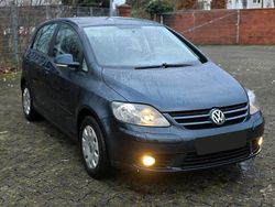 Blau Gebraucht 2007 VW Golf Plus Cross Van / Kleinbus | 3.599 € (Etwas zu teuer)