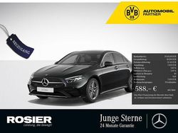 Schwarz / kosmosschwarz (metallic) Gebraucht 2024 Mercedes A250 Advanced Plus Kleinwagen | 39.151 € (Fairer Preis)
