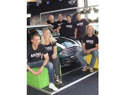 Grün Gebraucht 2024 Mini Countryman SUV | 46.640 € (Fairer Preis)
