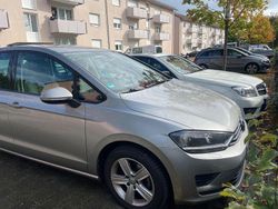 Silber Gebraucht 2014 VW Golf Sportsvan Comfortline Van / Kleinbus | 11.250 € (Fairer Preis)