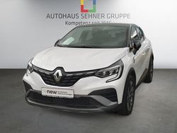 Perl. weiß / schwarz (schwarz) Gebraucht 2021 Renault Captur R.S. SUV | 22.900 € (Teuer)