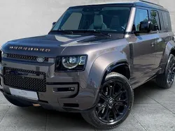Grau Neu 2025 Land Rover Defender SUV | 191.680 € (Teuer)