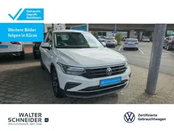 Pure white Gebraucht 2023 VW Tiguan Active SUV | 31.450 € (Fairer Preis)