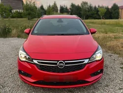 Rot Gebraucht 2019 Opel Astra Kombi | 12.199 € (Fairer Preis)