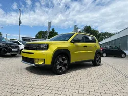 Limonen gelb metallic Neu 2025 Fiat Panda La Prima Kleinwagen | 23.990 € (Fairer Preis)