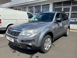 Grau Gebraucht 2011 Subaru Forester SUV | 9.980 € (Teuer)
