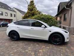 Weiß Gebraucht 2022 Tesla Model Y Performance SUV | 41.500 € (Fairer Preis)