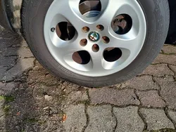 Silber Gebraucht 2005 Alfa Romeo 147 Distinctive Kleinwagen | 1.750 € (Fairer Preis)
