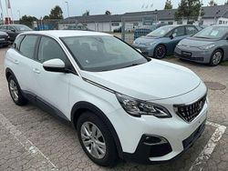 Weiß Gebraucht 2018 Peugeot 3008 Active SUV | 8.800 € (Fairer Preis)