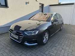 Grau Gebraucht 2020 Audi A4 Advanced Kombi | 21.900 € (Fairer Preis)