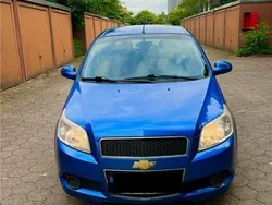 Blau Gebraucht 2010 Chevrolet Aveo LS Limousine | 1.689 € (Etwas zu teuer)
