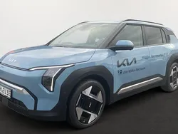 Frost blue s Gebraucht 2024 Kia EV3 4 SUV | 39.380 € (Guter Preis)