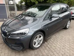 Grau Gebraucht 2018 BMW 225 Active Tourer Advantage Van / Kleinbus | 15.990 € (Etwas zu teuer)