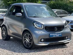 Grau Gebraucht 2016 Smart ForTwo Cabrio Brabus Cabrio | 23.790 € (Fairer Preis)