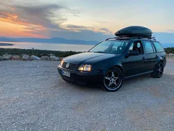 Schwarz Gebraucht 2002 VW Bora Limousine | 2.800 € (Teuer)