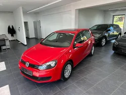 Rot Gebraucht 2009 VW Golf VI Trendline Limousine | 3.700 € (Etwas zu teuer)
