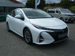 Weiß Gebraucht 2023 Toyota Prius Executive Kleinwagen | 32.980 €