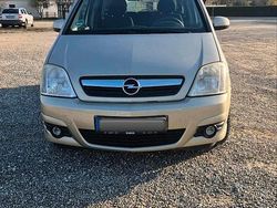 Andere farben Gebraucht 2025 Opel Meriva Van / Kleinbus | 2.999 €