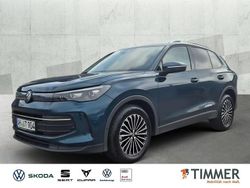 Blau Gebraucht 2024 VW Tiguan Life SUV | 36.880 € (Etwas zu teuer)