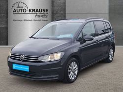 Grau Gebraucht 2017 VW Touran Comfortline Van / Kleinbus | 16.475 € (Etwas zu teuer)