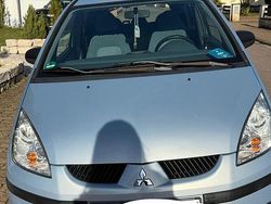 Blau Gebraucht 2005 Mitsubishi Colt Kleinwagen | 1.600 € (Fairer Preis)