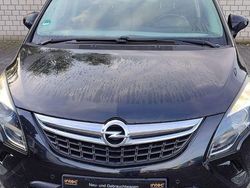 Schwarz Gebraucht 2012 Opel Zafira Tourer Edition Van / Kleinbus | 4.900 € (Guter Preis)