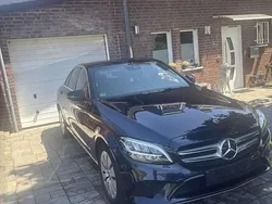 Blau Gebraucht 2020 Mercedes C300e Limousine | 27.000 € (Fairer Preis)