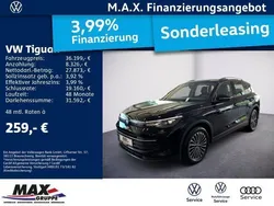 Schwarz Gebraucht 2024 VW Tiguan Life SUV | 36.199 € (Fairer Preis)