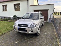 Silber Gebraucht 2007 Hyundai Tucson Style SUV | 2.400 € (Fairer Preis)
