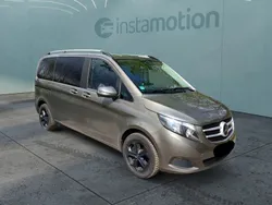 Grau Gebraucht 2018 Mercedes V250 Edition Van / Kleinbus | 44.225 € (Fairer Preis)