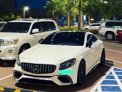 Weiß Gebraucht 2015 Mercedes S63 AMG AMG Coupé | 67.500 € (Fairer Preis)