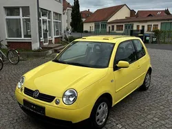 Gelb Gebraucht 2002 VW Lupo Basis Kleinwagen | 1.800 € (Fairer Preis)