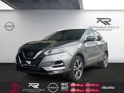 Grau Gebraucht 2017 Nissan Qashqai 360º SUV | 16.490 € (Fairer Preis)