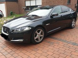 Schwarz Gebraucht 2015 Jaguar XF S Limousine | 17.500 € (Teuer)