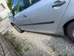 Silber Gebraucht 2003 VW Golf IV Trendline Limousine | 999 € (Guter Preis)