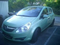 Grün Gebraucht 2009 Opel Corsa Kleinwagen | 1.200 € (Superpreis)
